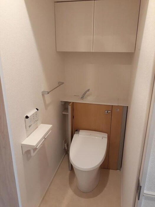 物件内観写真12　(トイレ)