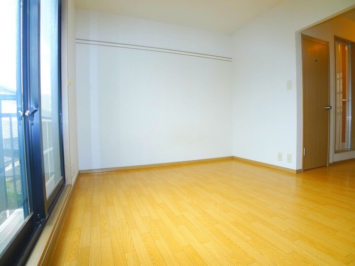 物件内観写真16　(居室)