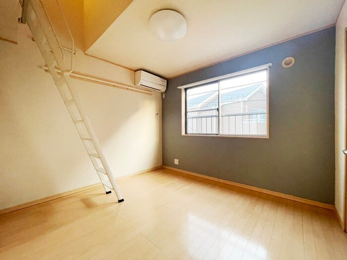 物件内観写真7　(居室)