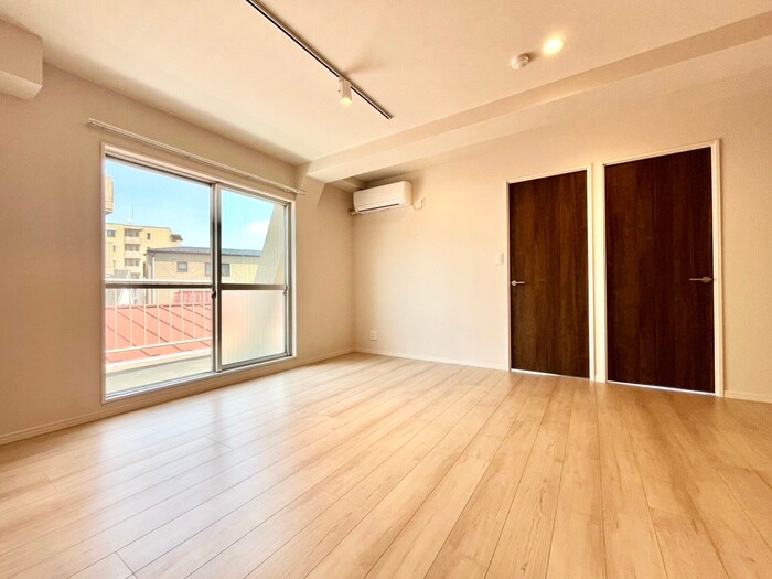 物件内観写真17　(居室)