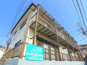石川コ－ポ外観写真