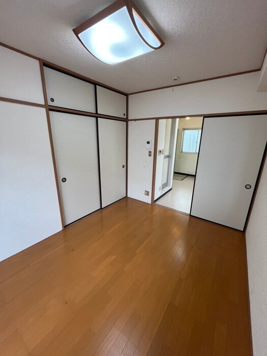 物件内観写真10　(居室)