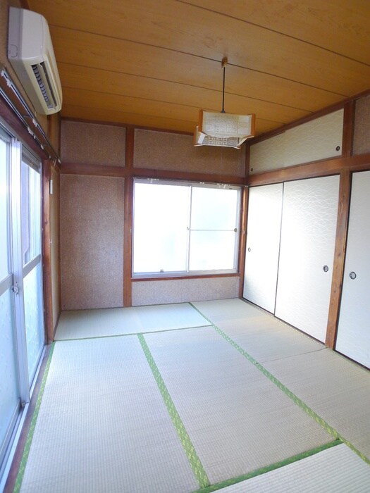 物件内観写真8　(居室)