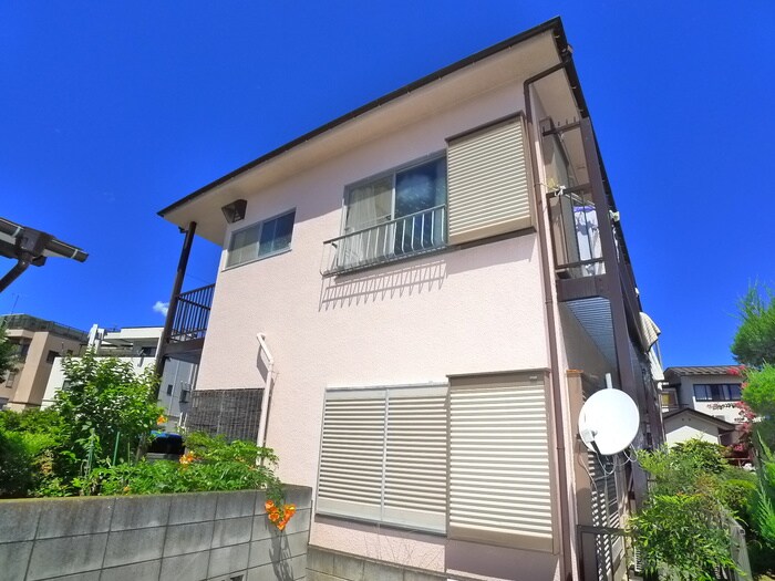 物件外観写真5　(エントランス部分)