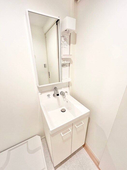 物件内観写真15　(洗面)