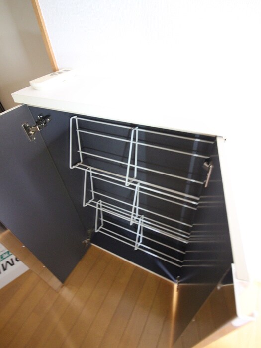 物件内観写真11　(靴箱)