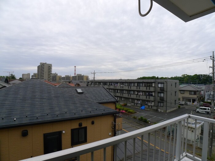 物件内観写真22　(室内からの展望)