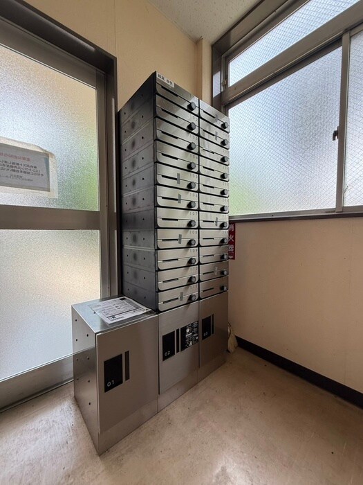 物件外観写真4　(建物設備)