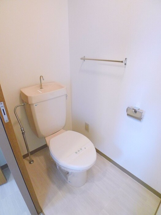 物件内観写真12　(トイレ)