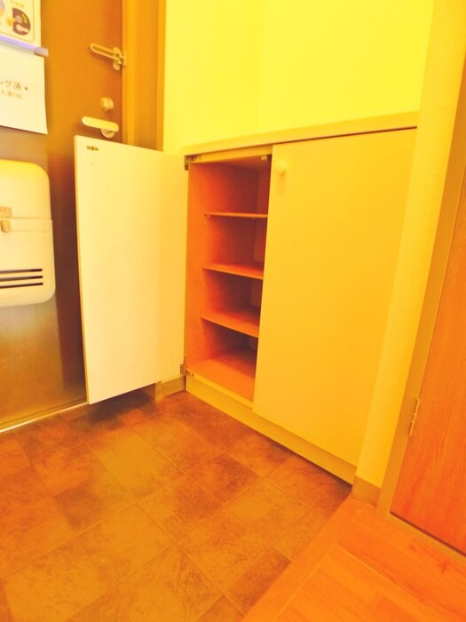 物件内観写真20　(靴箱)