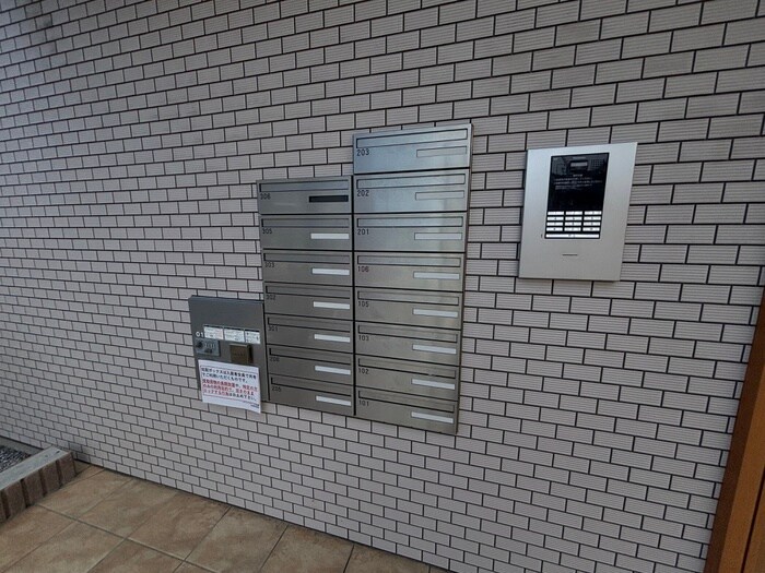 物件外観写真4　(建物設備)