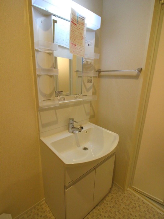 物件内観写真12　(洗面)