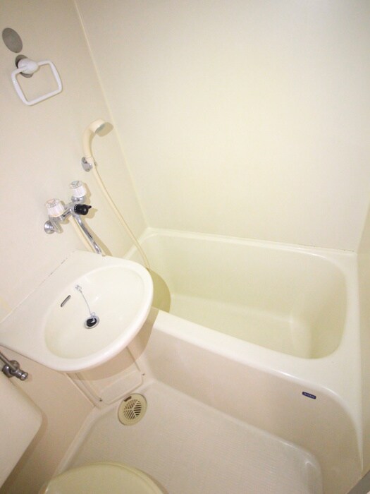 物件内観写真13　(バス／シャワールーム等)