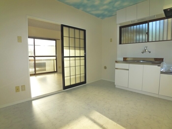 物件内観写真7　(居室)