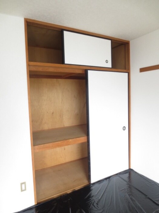 物件内観写真17　(収納)