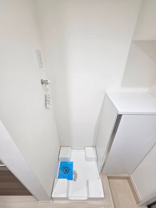 物件内観写真12　(洗濯機置場)