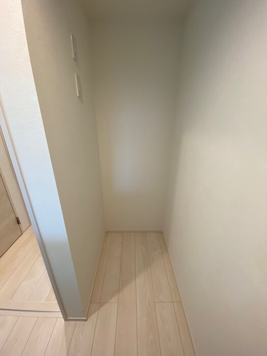 物件内観写真11　(収納)