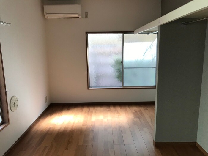 物件内観写真22　(居室)