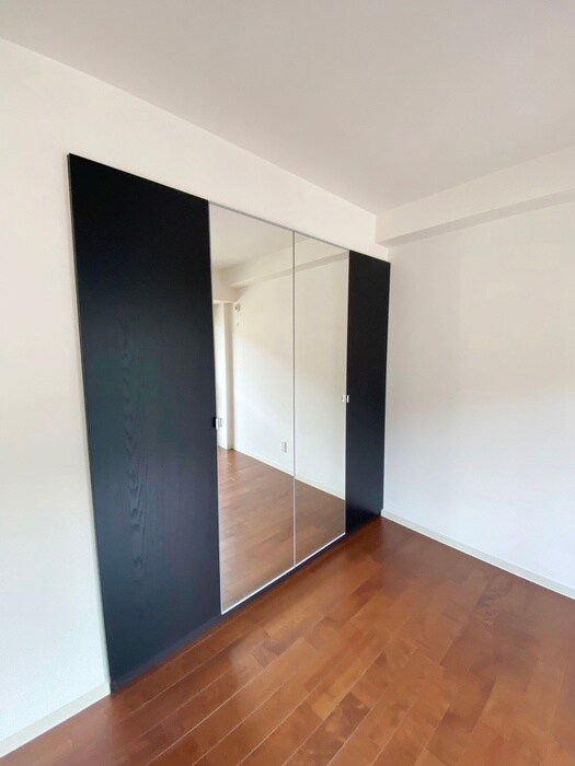 物件内観写真15　(収納)