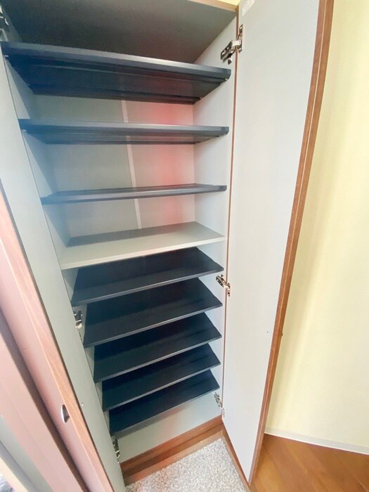 物件内観写真21　(靴箱)