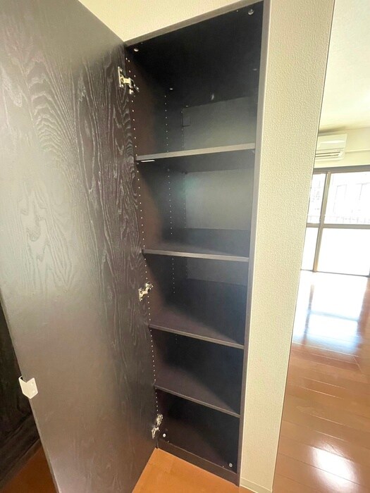 物件内観写真21　(収納)