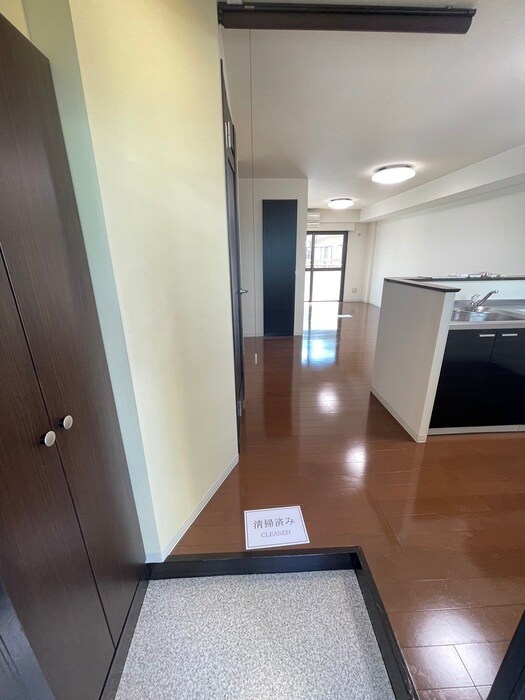 物件内観写真22　(玄関)