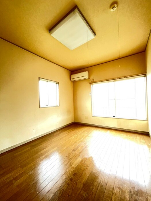 物件内観写真7　(居室)