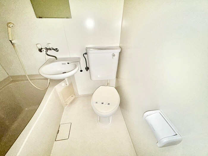 物件内観写真10　(トイレ)