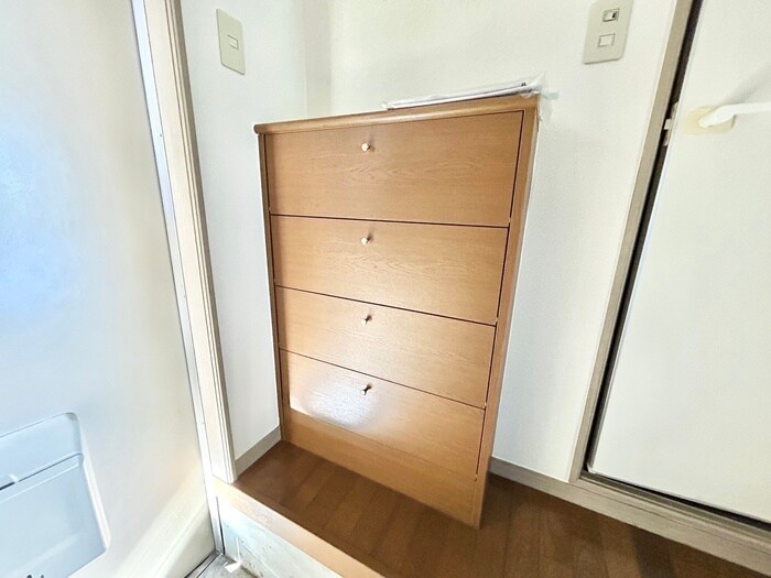 物件内観写真14　(靴箱)