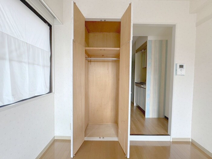 物件内観写真18　(収納)