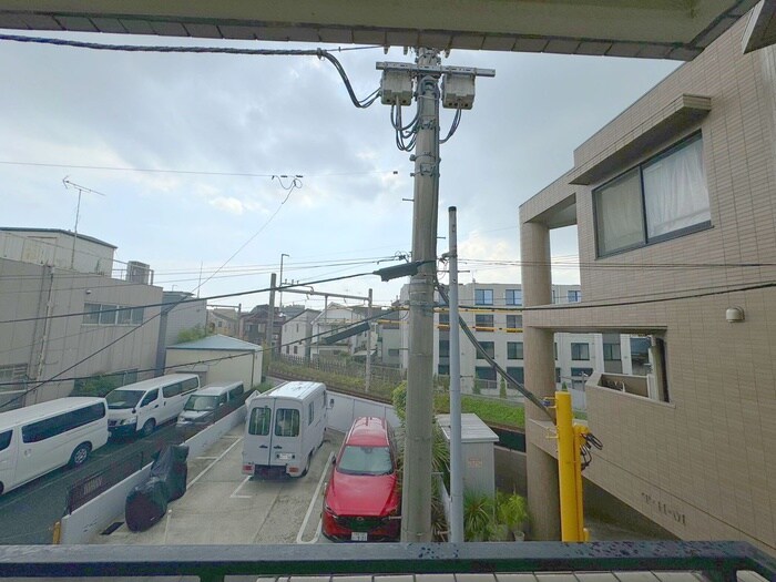 物件内観写真22　(室内からの展望)