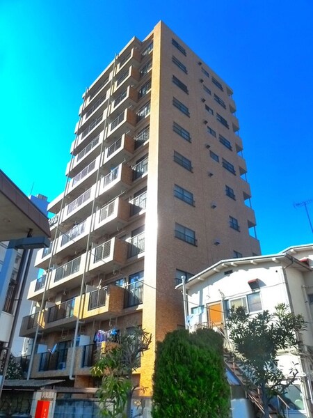 ﾗｲｵﾝｽﾞﾏﾝｼｮﾝ聖蹟桜ヶ丘第3(401)外観写真