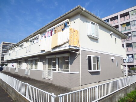ラピス大倉山Ⅱ外観写真