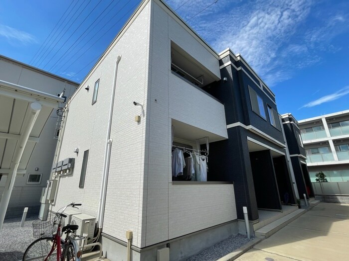 物件外観写真2　(その他)