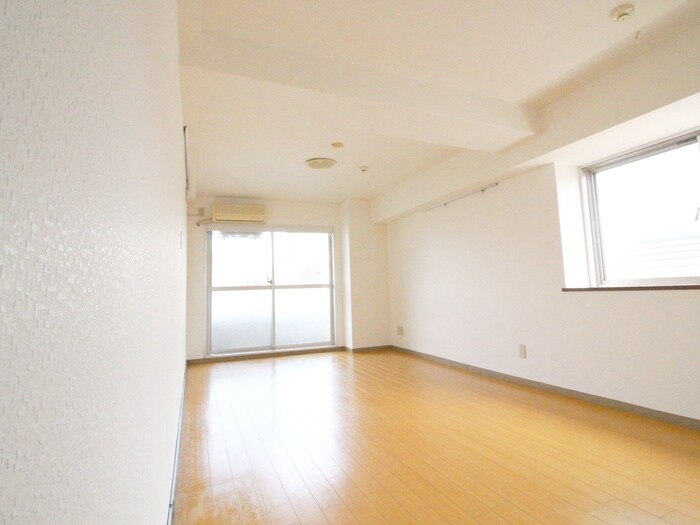 物件内観写真13　(居室)