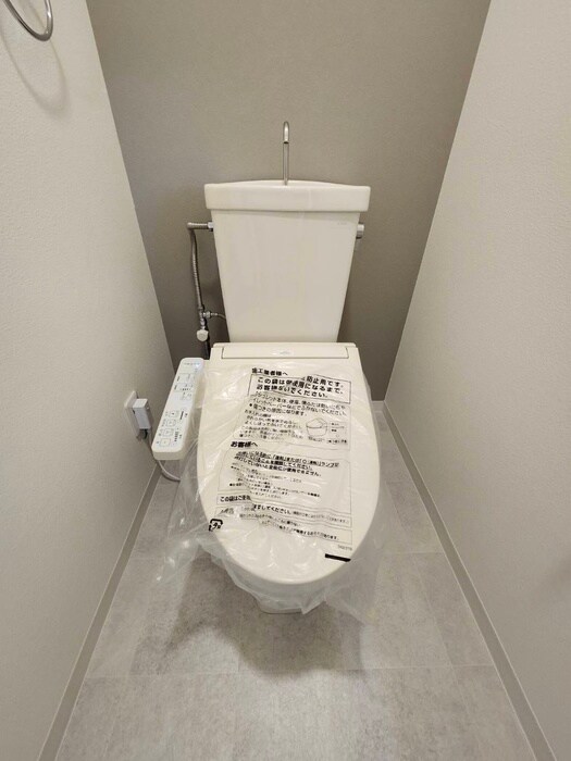 物件内観写真12　(トイレ)