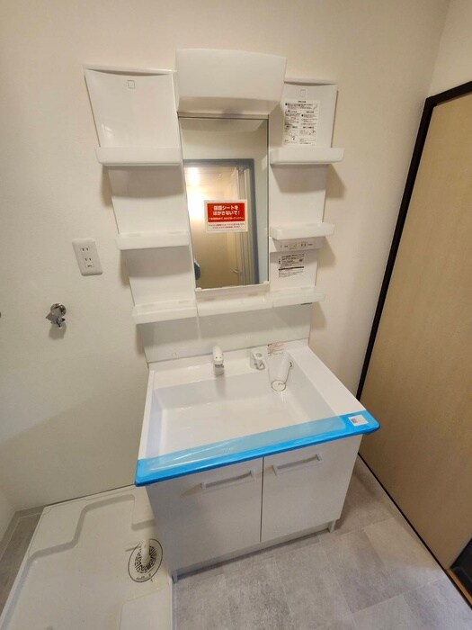 物件内観写真13　(洗面)