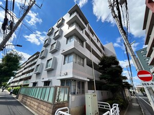 サリジェ志村公園外観写真