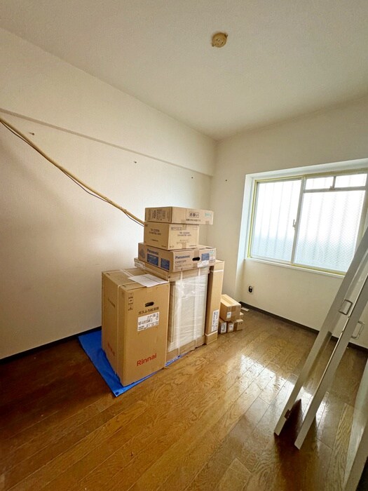 物件内観写真9　(居室)