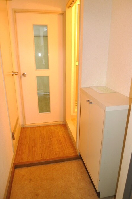 物件内観写真12　(廊下)