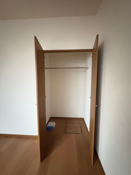 物件内観写真14　(収納)