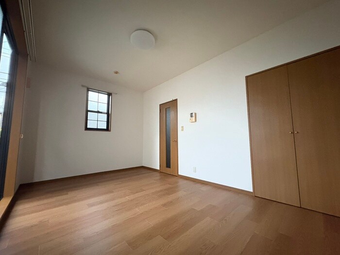 物件内観写真19　(居室)