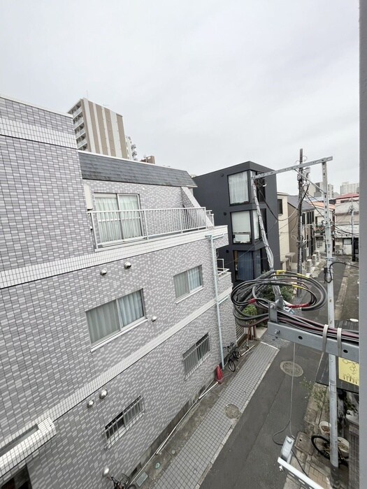 物件内観写真21　(室内からの展望)