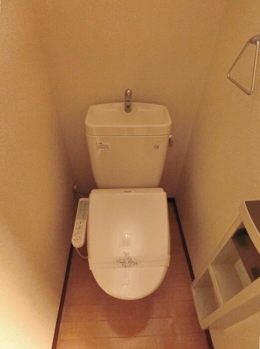 物件内観写真11　(トイレ)