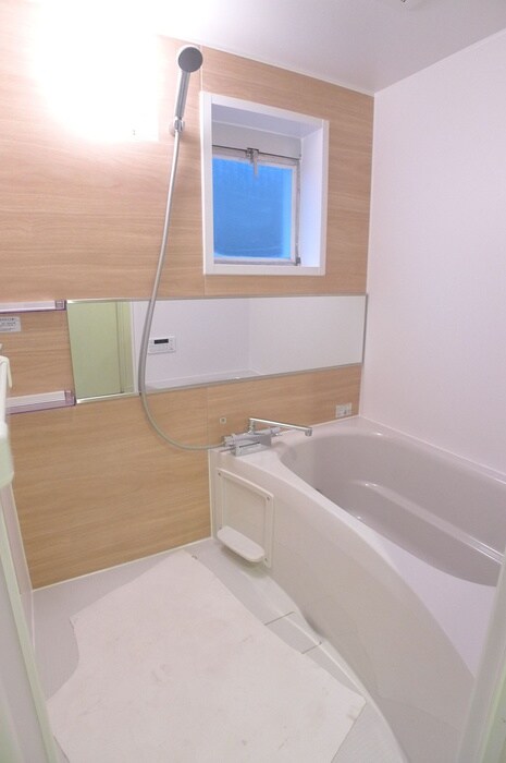 物件内観写真12　(バス／シャワールーム等)