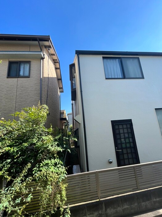 物件内観写真12　(室内からの展望)