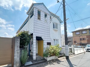 ペアパレス大泉外観写真