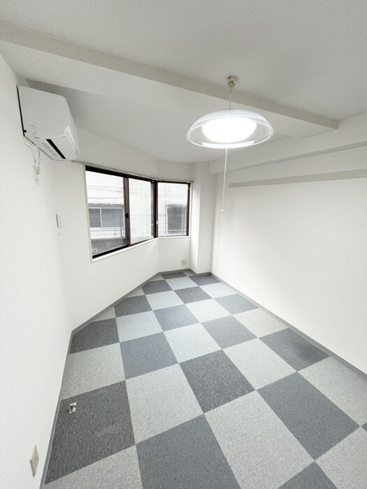 物件内観写真6　(居室)