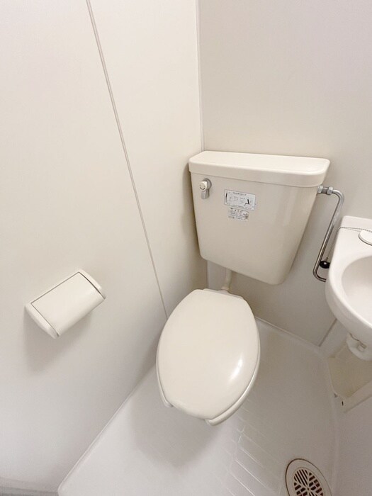 物件内観写真13　(トイレ)