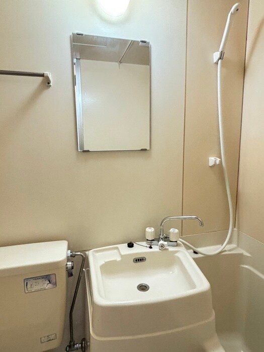 物件内観写真13　(洗面)